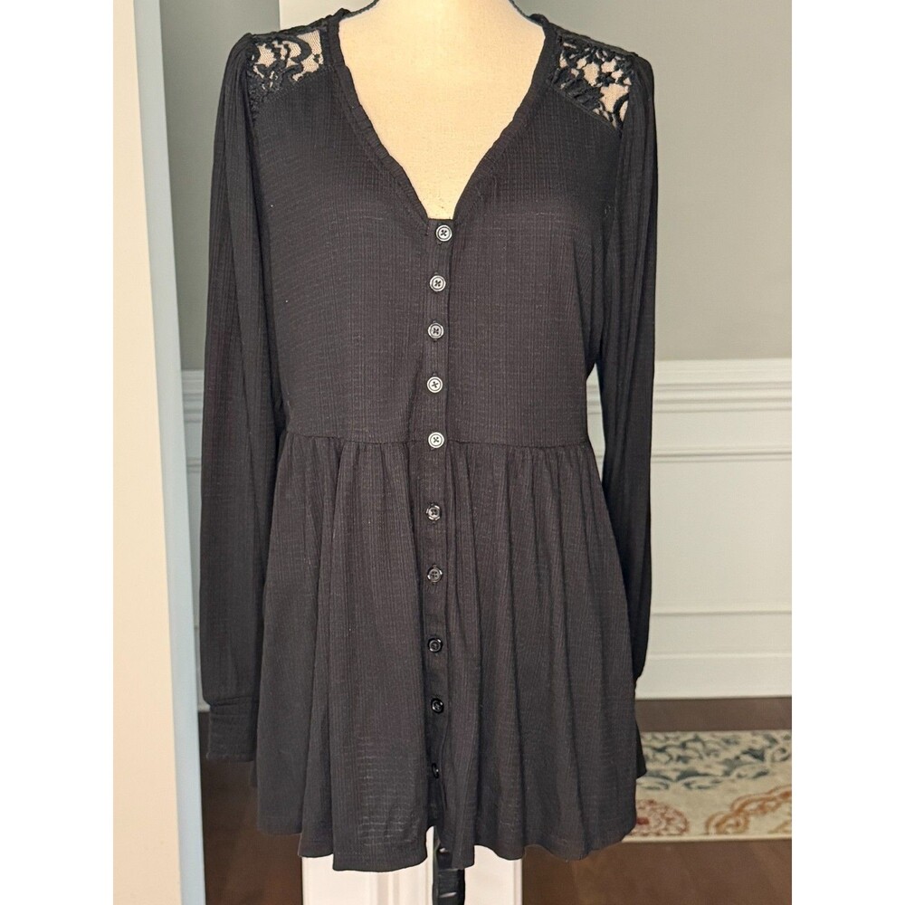 Torrid Knt V-Neck Lace Inset Peasant Sleeve Top Black Sz 2